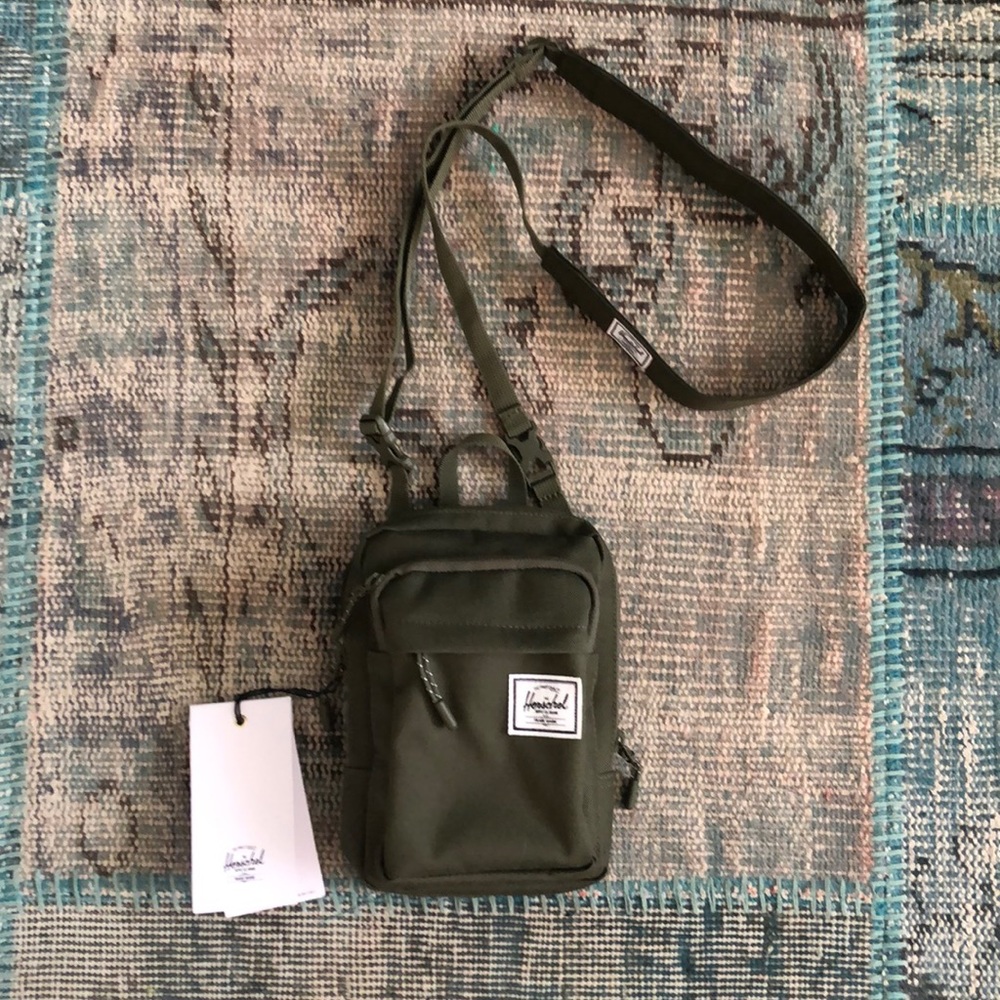 HERSCHEL Form Large crossbody/belt bag organizer olive green and red stripe